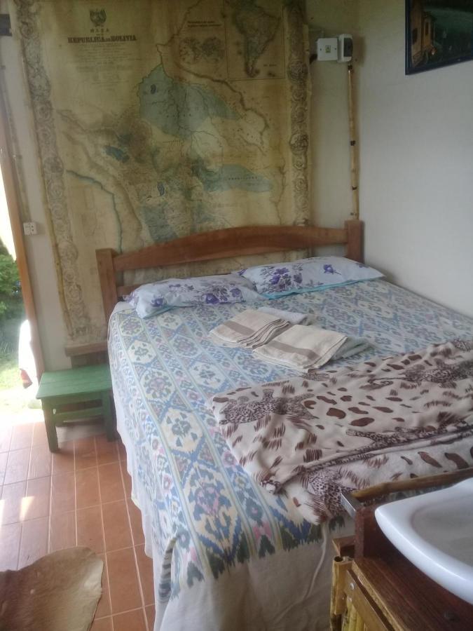 Auberge de jeunesse Los Aventureros à Samaipata Extérieur photo