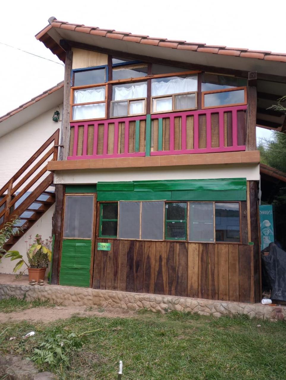 Auberge de jeunesse Los Aventureros à Samaipata Extérieur photo